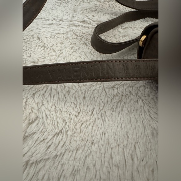 Mario Valentino Vintage Monogram Crossbody Bag – Brown Greige Leather Trim - Picture 8 of 16